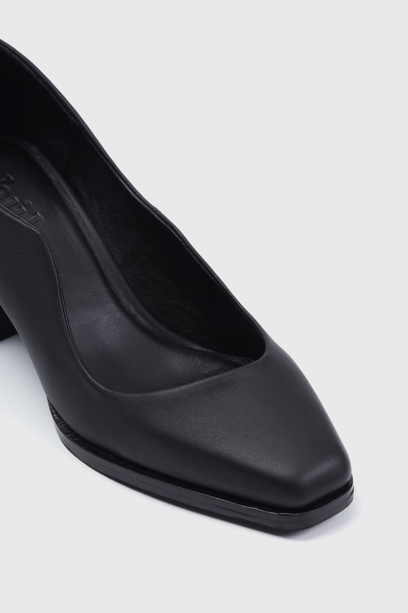 Calle Heel Black