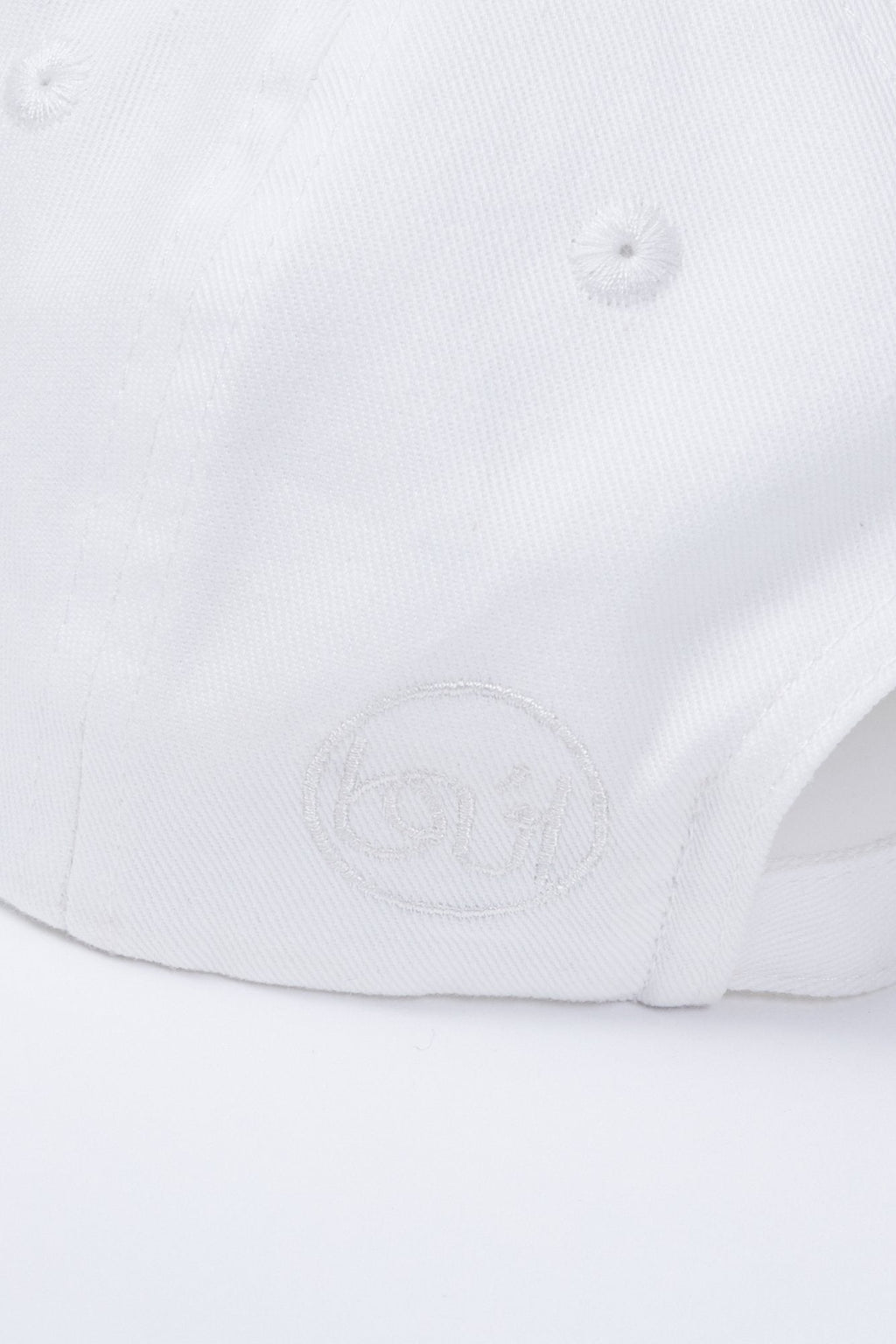 Lagarto Cap White