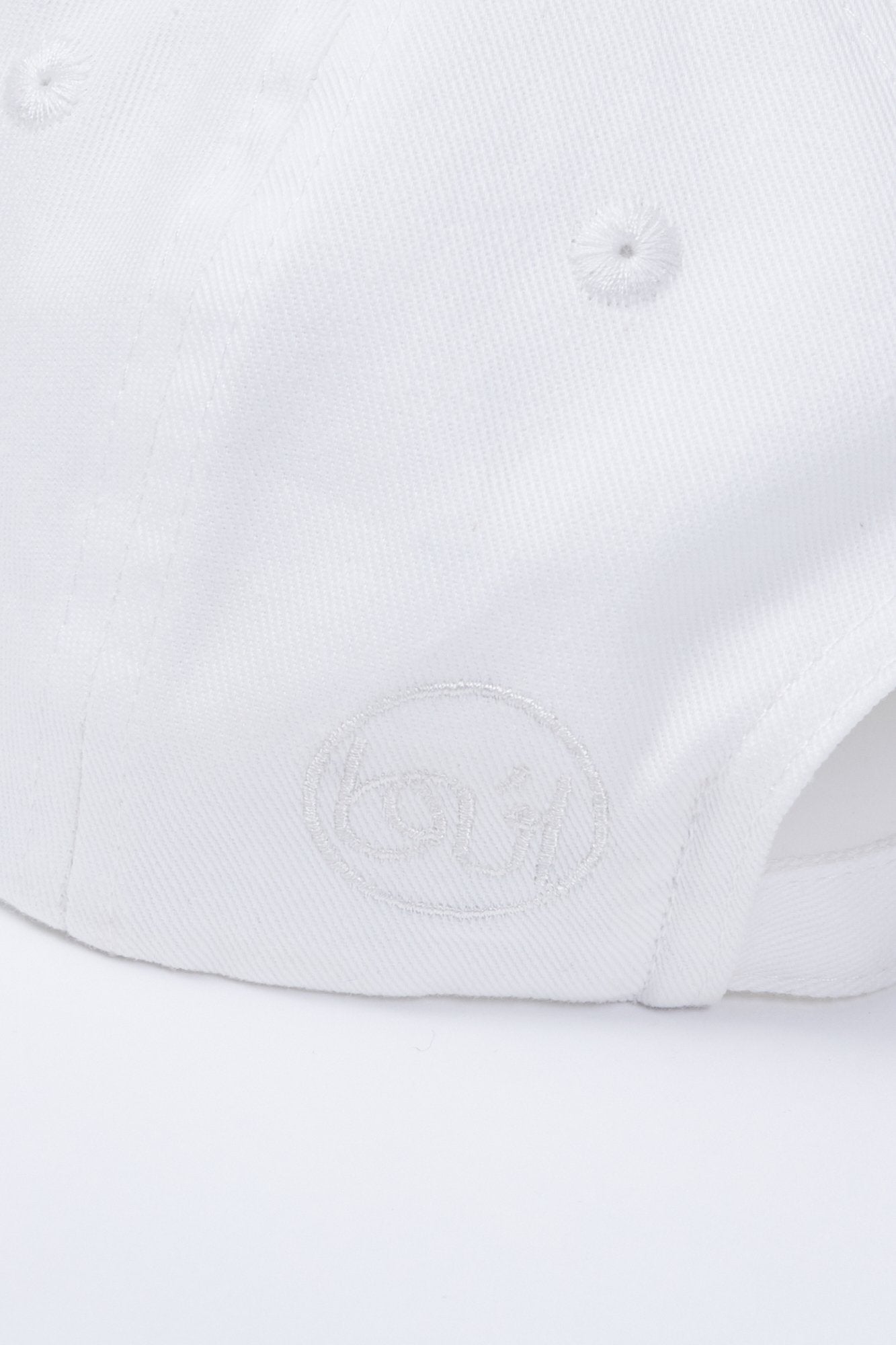 Lagarto Cap White