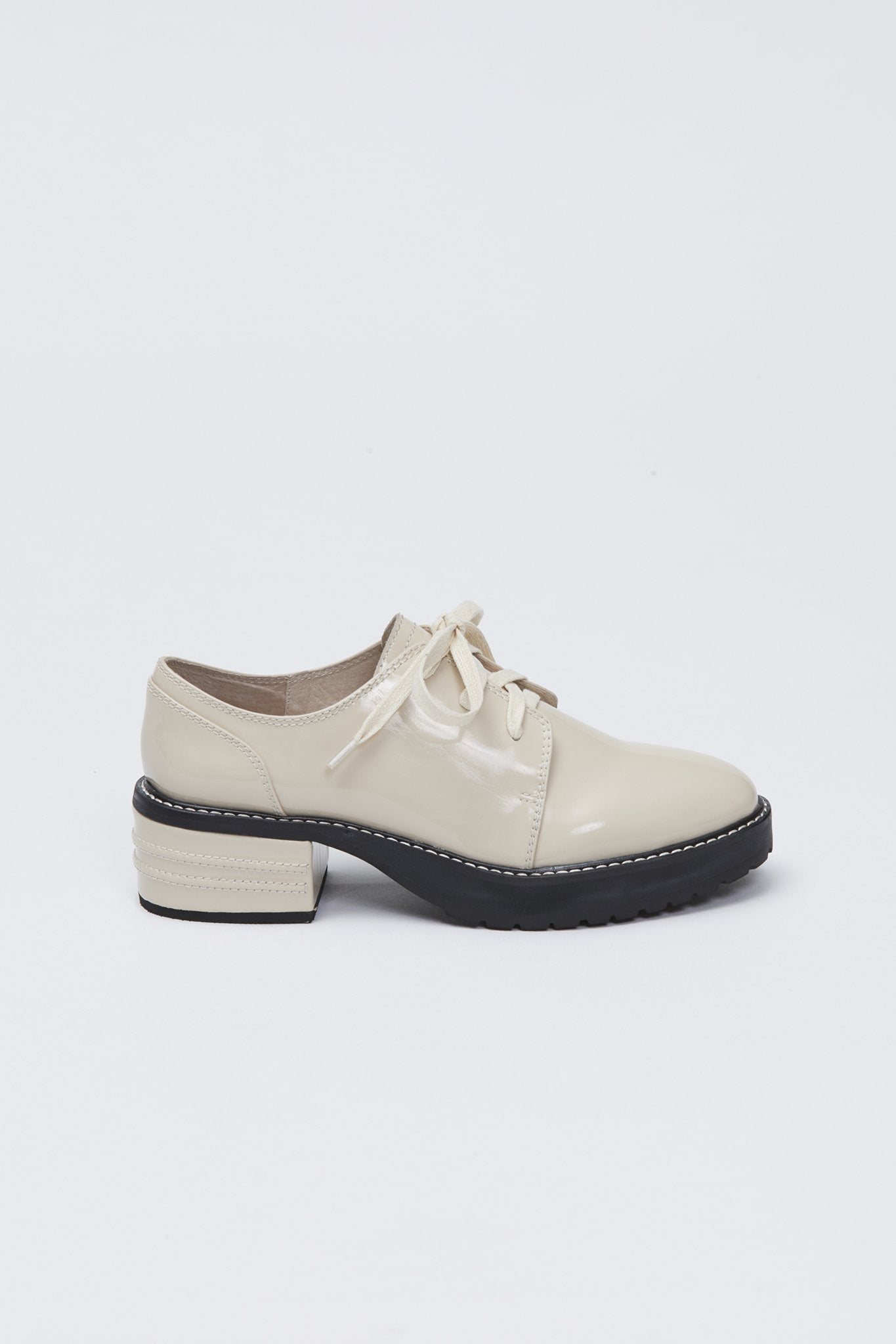 Viatjar Brogue Beige